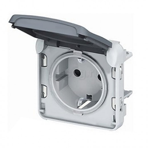 بريزة داخل مانع مياه ليجراند