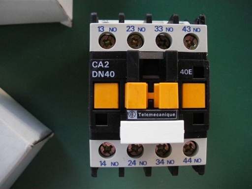 [CA2DN40B7] كونتاكتور ريلاى 40 امبير 24 فولت AC تللى ميكانيك