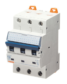 [gw92069] قاطع تيار ثلاثى 25 امبير 6 ك جويس